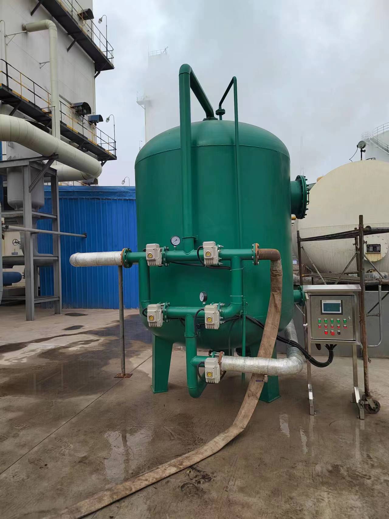 長葛金匯氣體公司30噸河水過濾設備，PLC全自動控制，安裝調試完成正式投入使用